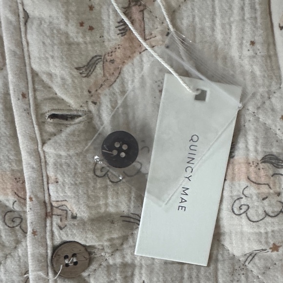 Quincy Mae Cream Quilted Baby Unicorn 🦄 Jacket - Picture 2 of 3